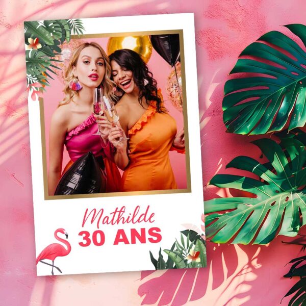 Découverte du Modèle de Photobooth Vertical Mathilde : Un Portrait de Paradis Tropical